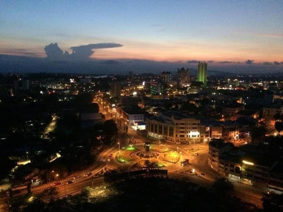 Dnaura Homestay Batu Buruk Terengganu Kuala Terengganu Luaran gambar